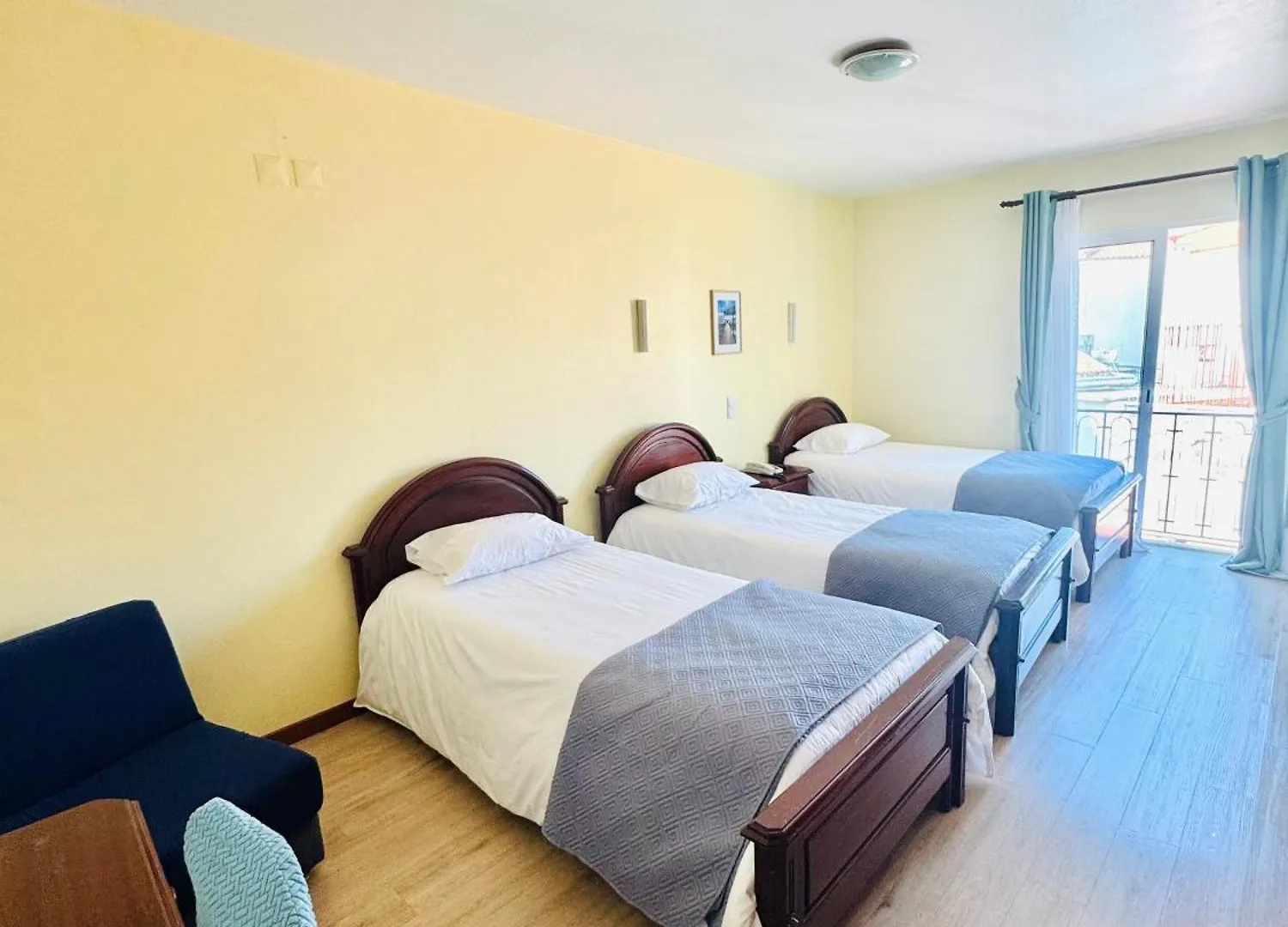 Residencial Santo Antonio Hotel Santa Cruz  Portugália